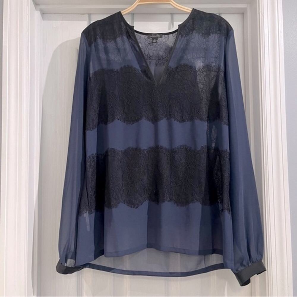 🩷 Ann Taylor Women’s Blue Sheer Blouse with Black Lace Detail Sz Small